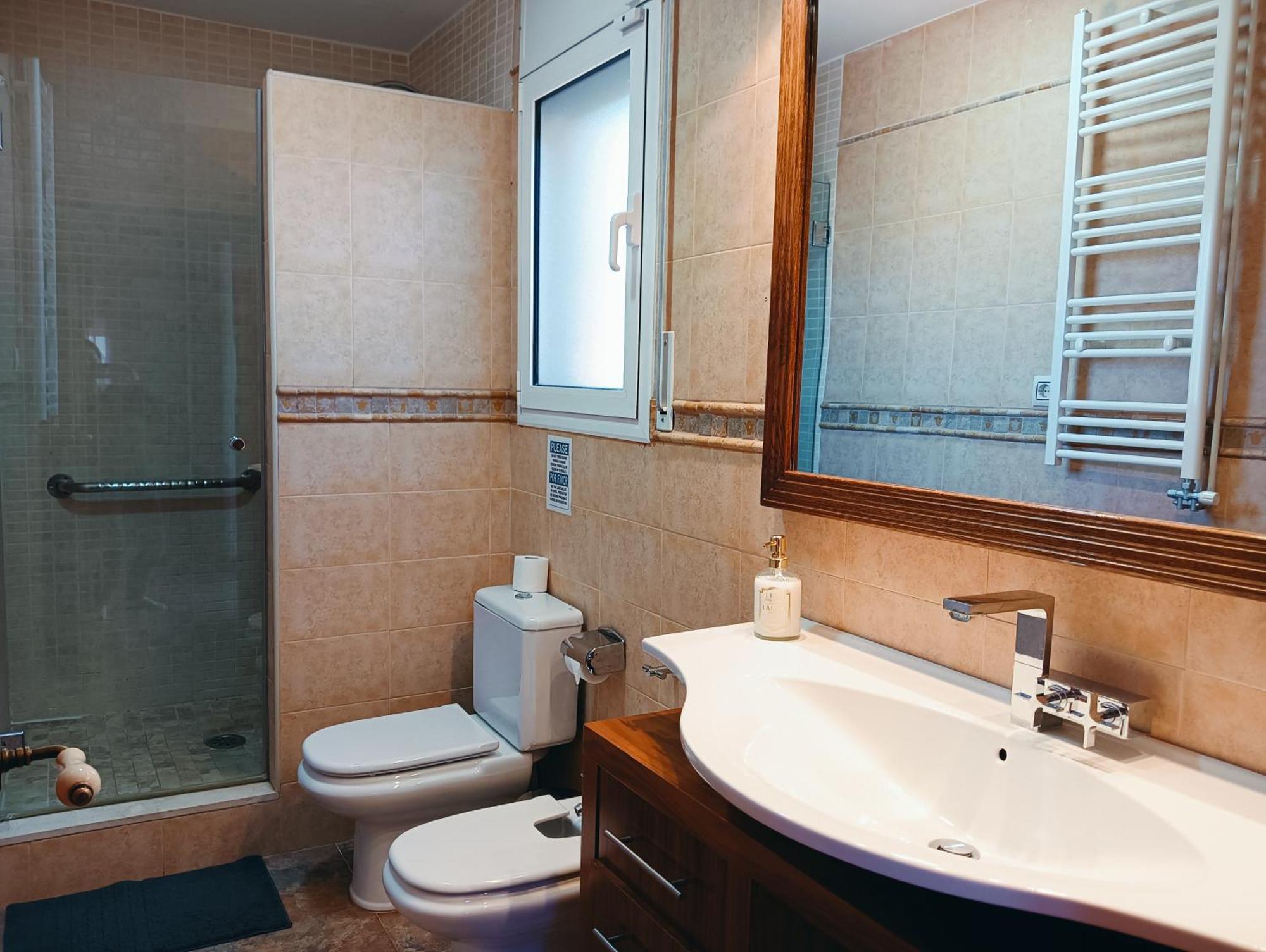 Villa Du Lac Speciale Pour Famille Avec Enfant Riudecanyes Ngoại thất bức ảnh